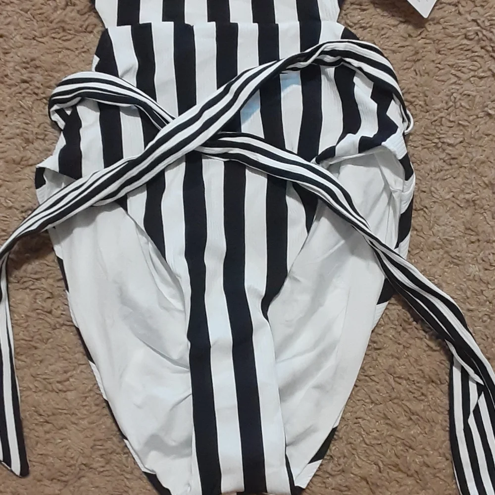 Onia stretch nylon